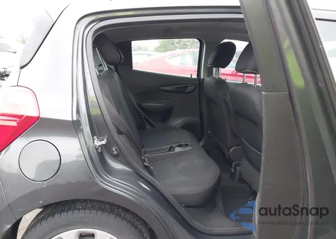 2022 Chevrolet Spark Fwd 1Lt Automatic from USA, damaged, VIN KL8CD6SA6NC011481